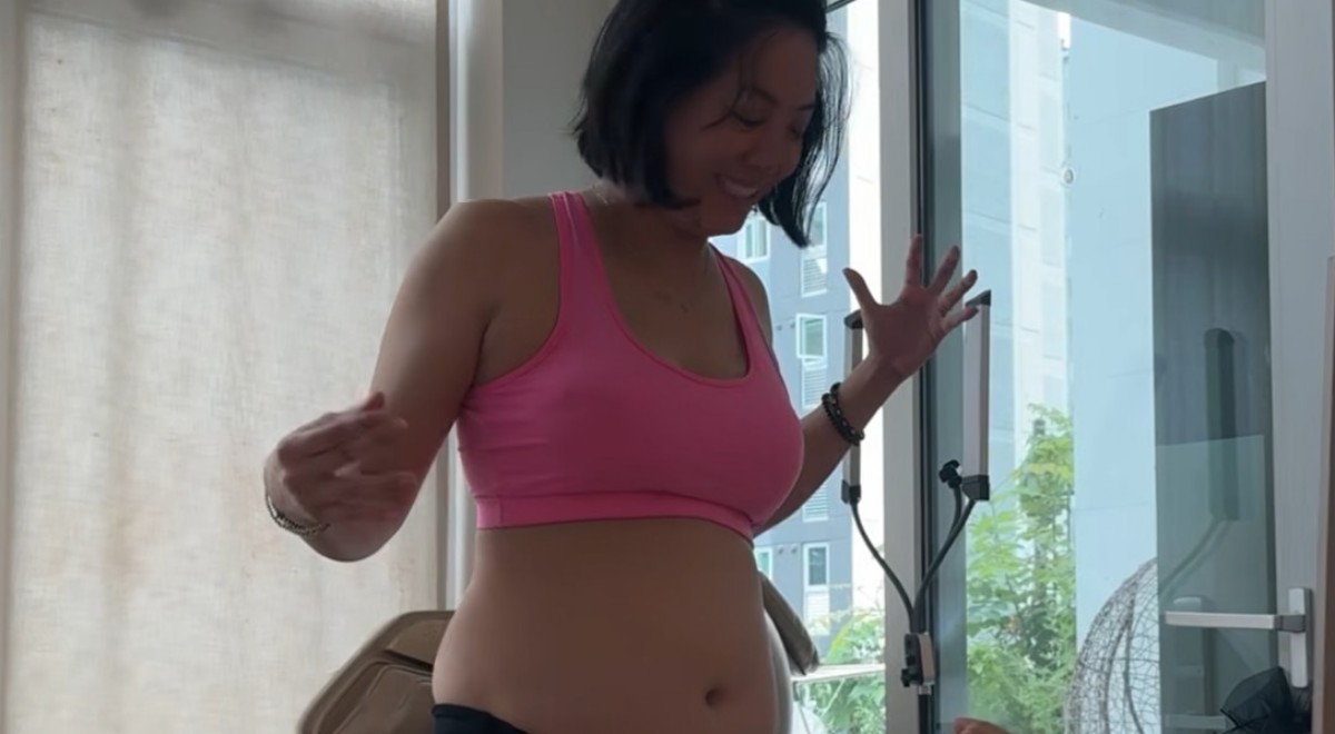 <b>고은아</b>, 여배우 이미지 괜찮아? 충격적 <b>뱃살 공개</b>…"술배다" 깜짝 (방가...