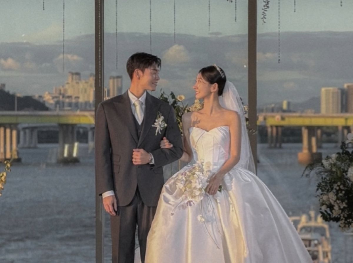 '첼리스트' 23기 순자, <b>영철</b>과 '한강뷰 <b>결혼</b>식' 올렸다…럭셔리 예식...