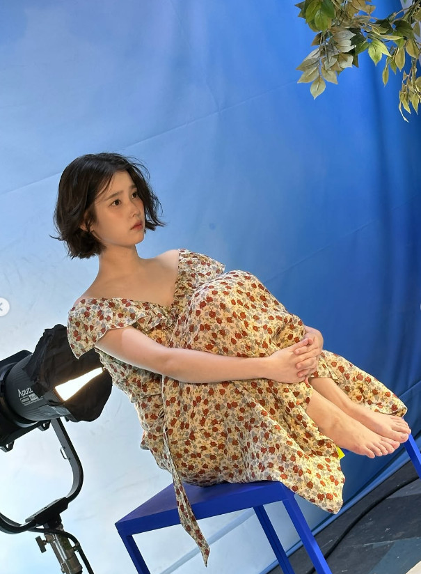 IU Drops MV Shoot Photos for First Single in a Year, and the Bob Is Doing a Lot
