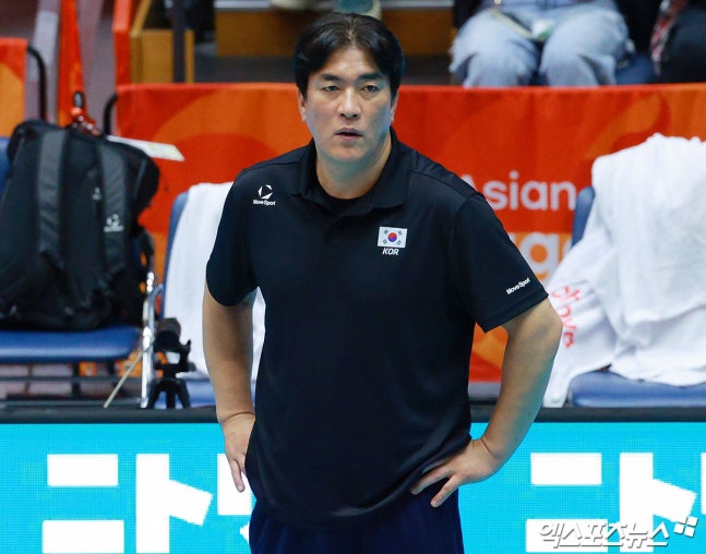 차상현 감독이 이끄는 대한민국 여자배구 국가대표팀이 17일 일본 아이치현의 파크 아레나 고마키에서 열린 2026 아이치·나고야 아시안게임 여자배구 조별리그 D조 2차전에서 카타르를 꺾고 2연승을 질주했다. 사진 김한준 기자