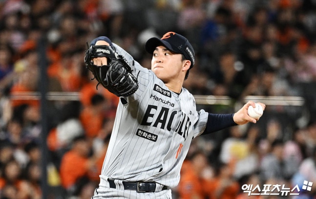 대만 언론들이 오는 21일 열리는 한국과의 2026 아이치·나고야 아시안게임 조별리그 1차전 자국 대표팀 선발투수로 KBO리그 한화 이글스에서 뛰고 있는 왕옌청이 유력하다고 보도했다. 사진 엑스포츠뉴스 DB