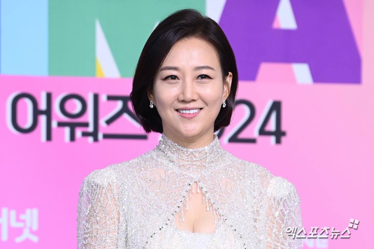 <b>장윤정 부친</b>, 빚더미 생활고에 <b>서해대교</b> 올랐던 과거…"딸 목소리 들려...
