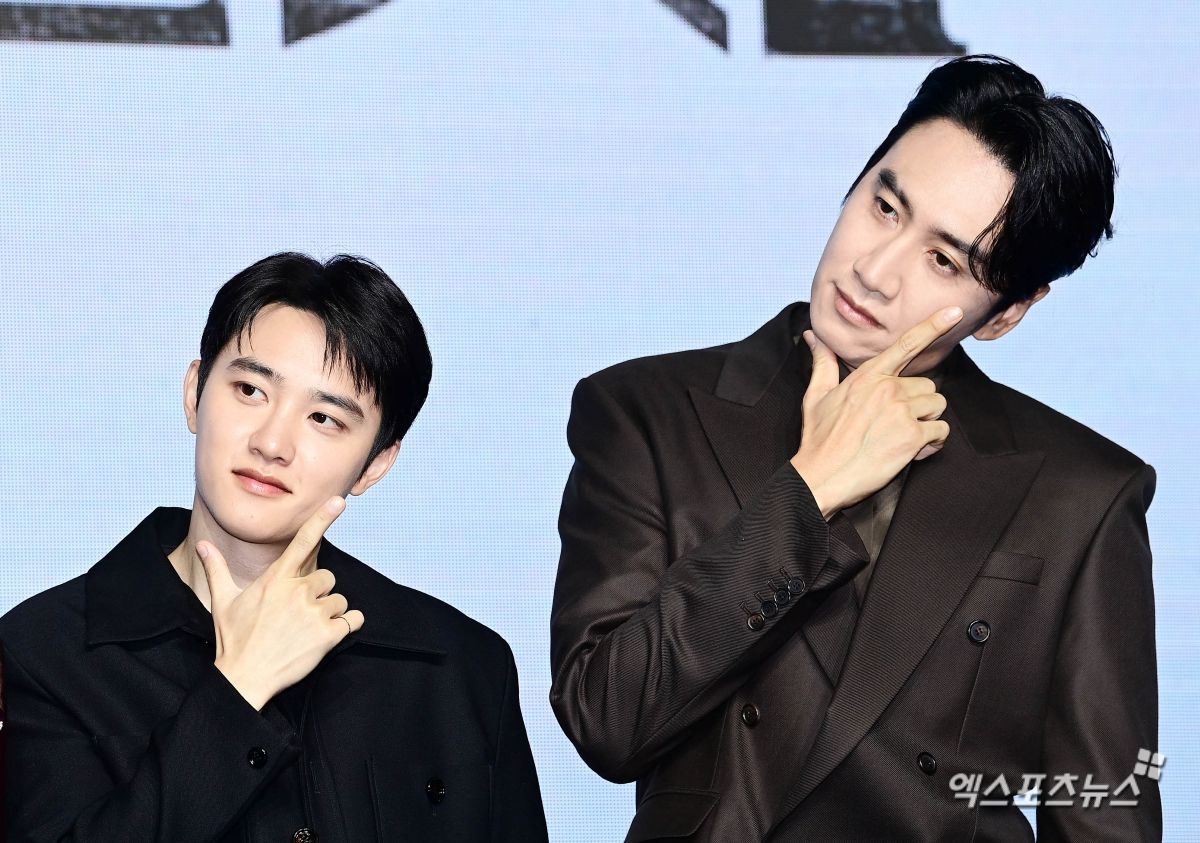 <b>도경수</b>, '<b>버블</b> 중독' <b>이광수</b> 실제 모습 밝혔다…"말 제일 없는 사람인데...