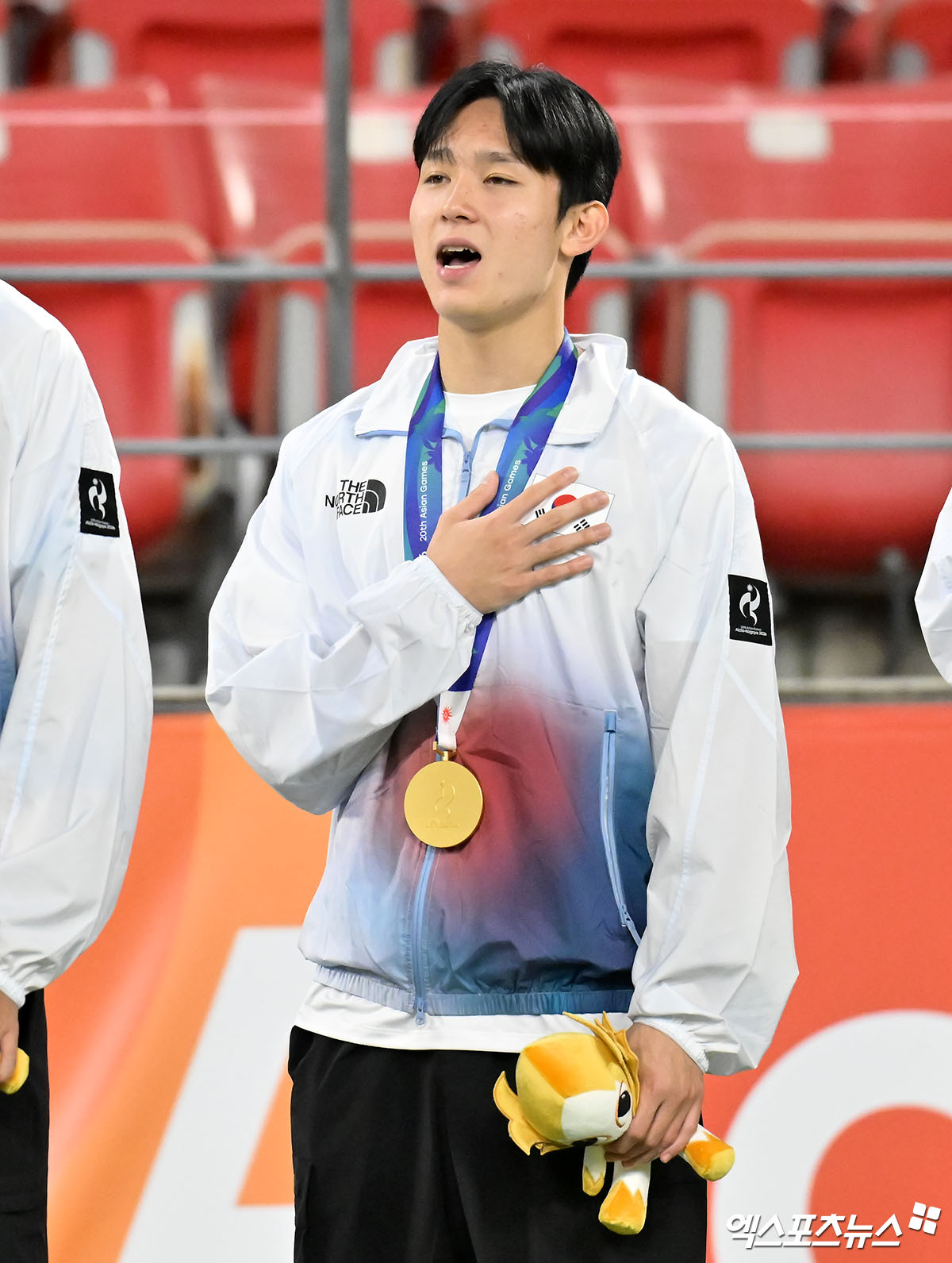 '韓 최고 재능' <b>양민혁</b>, 역대급 크로스→드디어 입 열다 "금메달이고 트...