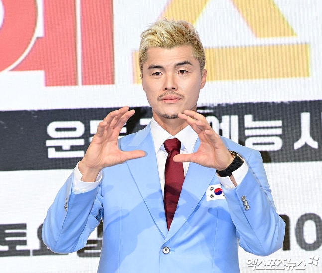[속보] <b>김영광</b>, <b>보복운전</b> 의혹 <b>사과문</b> 올려…"현재까지 무혐의, <b>운전</b> 중...