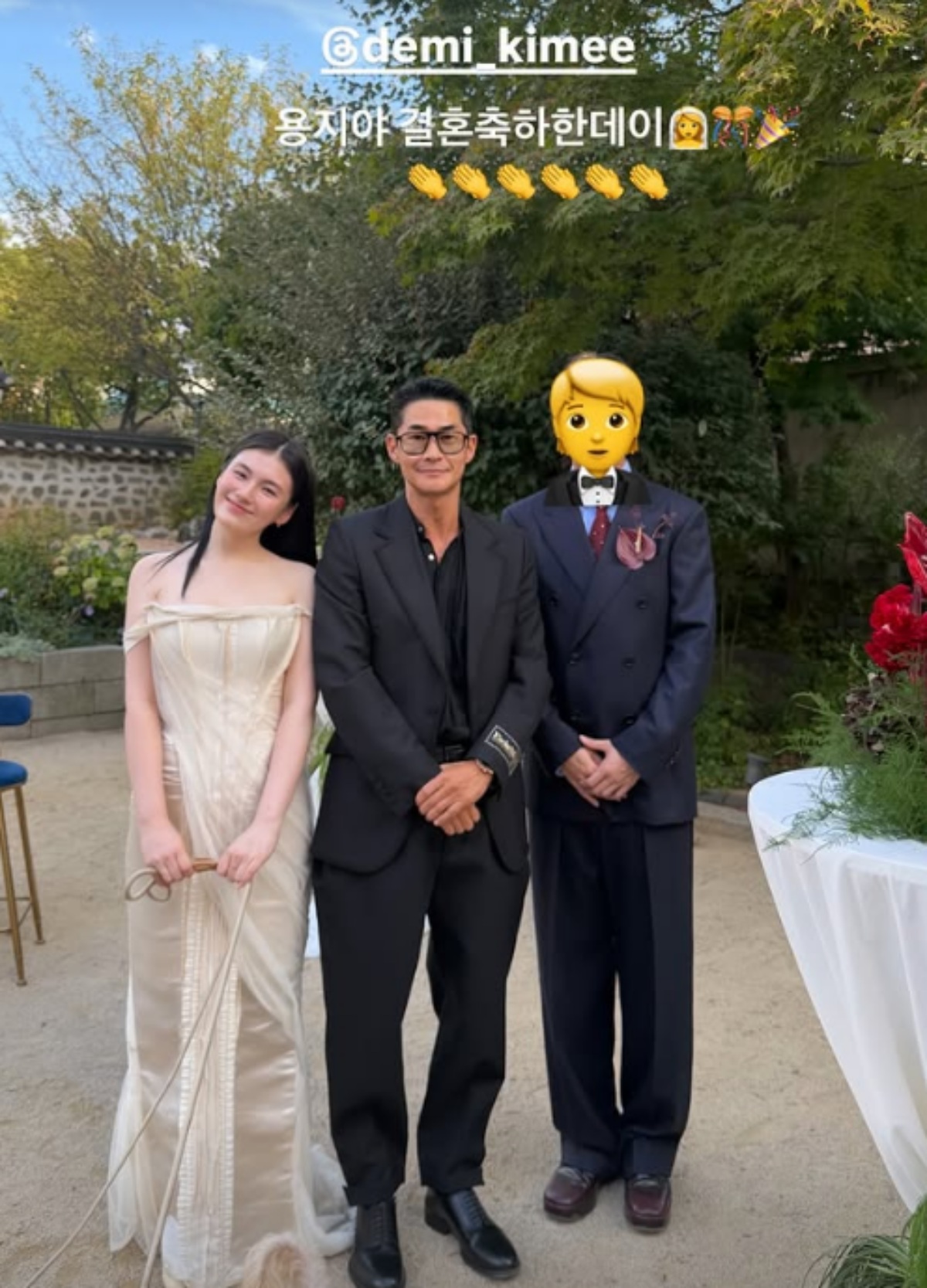 '김고은 절친' <b>김용지</b>, 열애설 없이 깜짝 결혼…"축하한데이" 연예계 축...