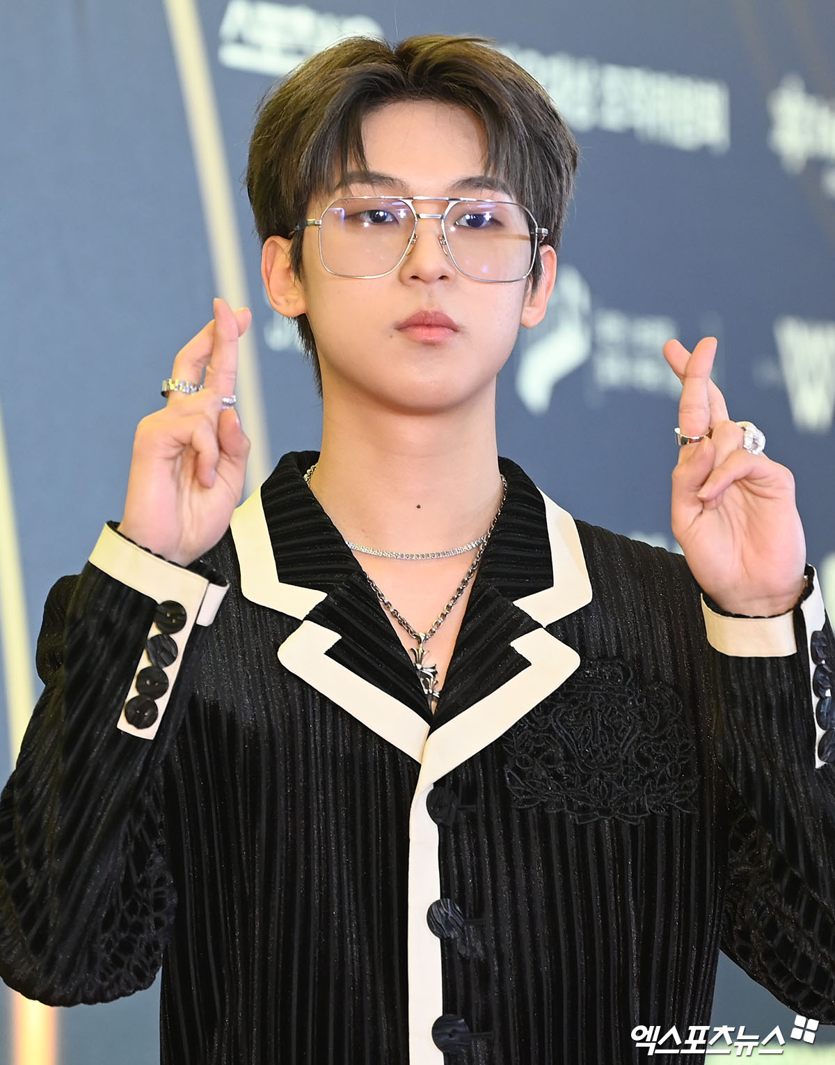 [전문] '23세' <b>빅나티</b>, 군 복무 중 깜짝 <b>결혼</b> 발표…'10년 <b>짝사랑</b>'과 ...