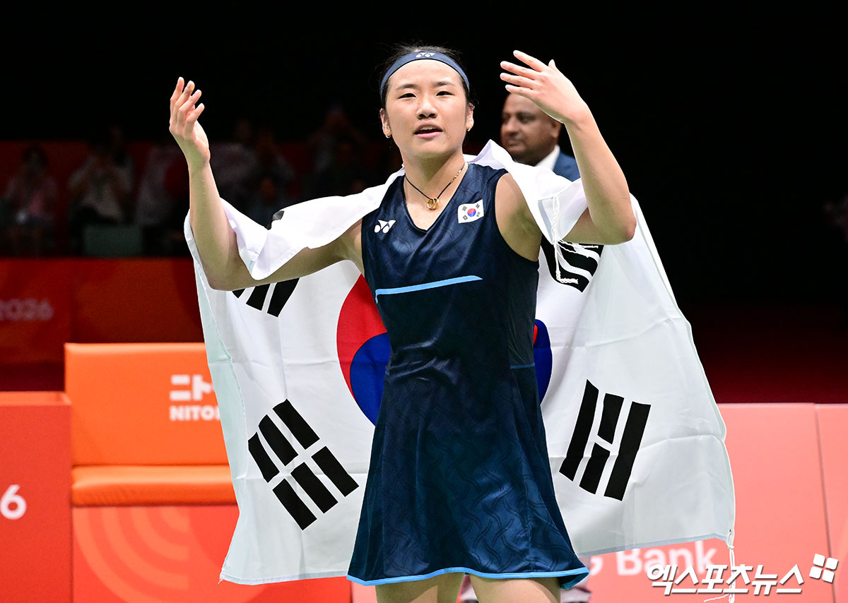 [속보] <b>안세영</b> 58승1패! 승률 98.31% 미쳤다…유럽 최강 크리스토페르센...