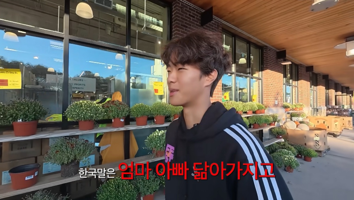 <b>손태영</b><b>권상우</b> <b>아들 룩희</b> "한국말 할 때 불친절? 엄마 아빠 닮아서" 솔...