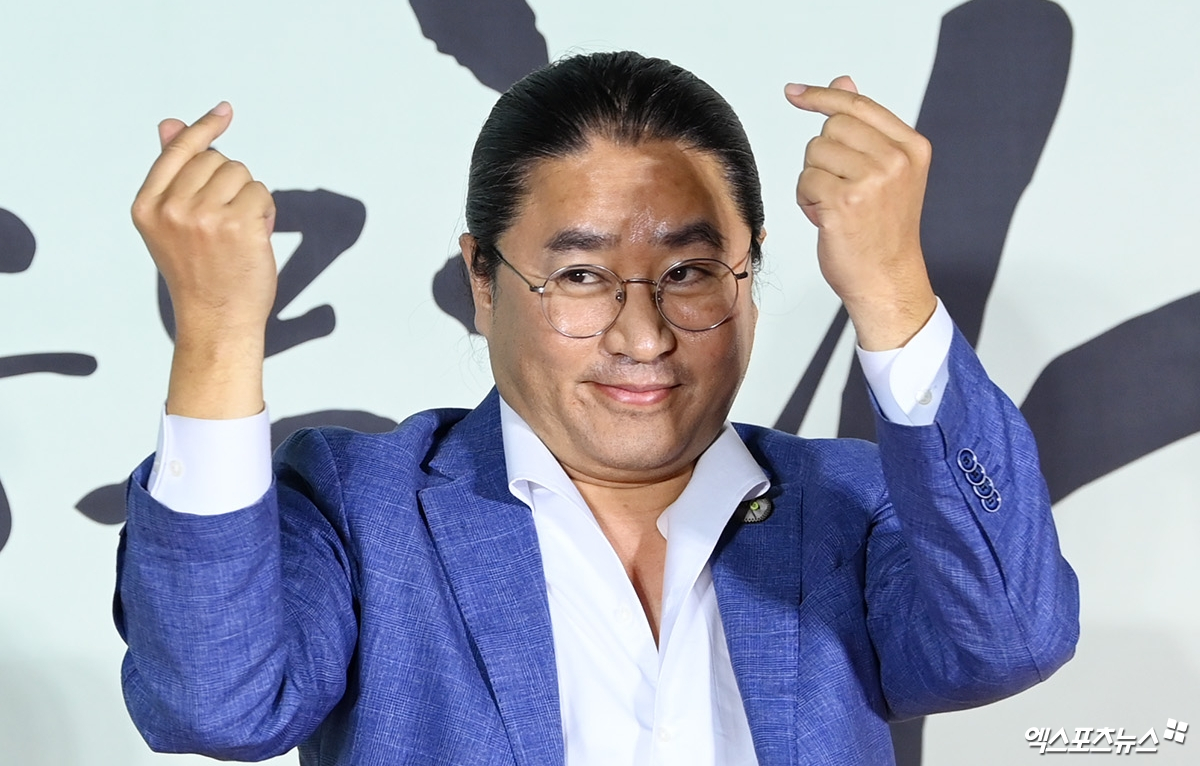 '명량' <b>김한민</b> 감독, 15세 연하와 백년가약…예비신부는 명창 <b>이소영</b>