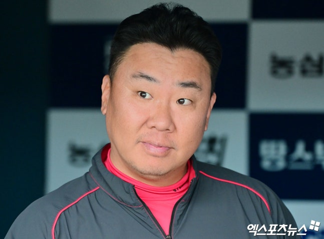 이범호 감독이 이끄는 KIA 타이거즈가 20일 서울 잠실야구장에서 열린 2026 신한 SOL KBO 준플레이오프(5전 3선승제, KIA 2승) 3차전에서 LG 트윈스를 꺾고 3연승으로 플레이오프에 진출했다. 사진 김한준 기자