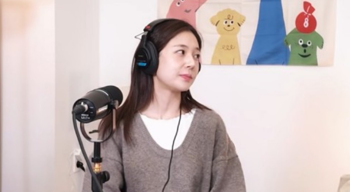 '1월 <b>결혼</b>' <b>백진희</b>, 예비 남편과 싸우면 입 닫는다…"상처되는 말 할...