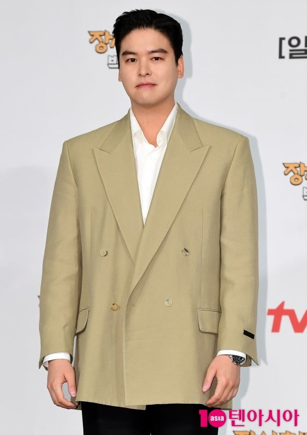 '조혜원♥' 이장우, 겹경사 터졌다…결혼 미루더니 결국 꿈 이뤘네 [TEN피... - 뉴스 썸네일 이미지