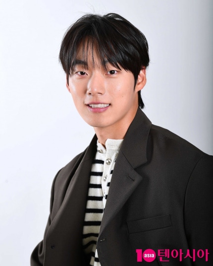 [정보/소식] [단독] 한석규 만나고 윤계상 제자 됐다…'프듀' 윤재찬, 데뷔 5년 만에 SBS 진출 | 인스티즈
