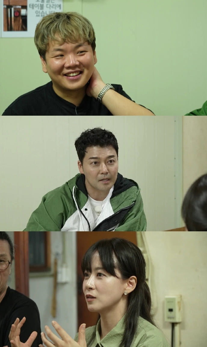 '42세' <b>류현경</b> "<b>전현무</b>와 가족 될 뻔"…아찔한 과거사 녹화 도중 돌발 폭...