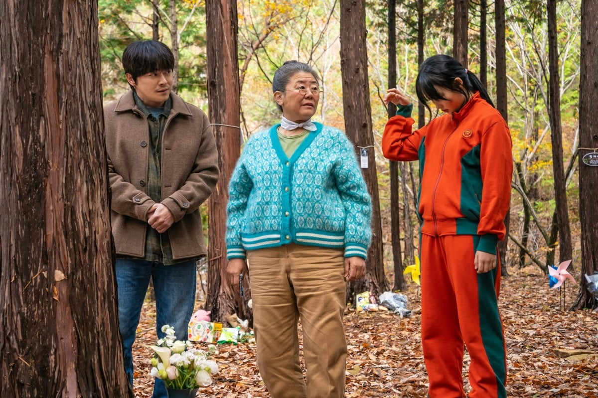 <b>조정석</b> '<b>좀비딸</b>', K-흥행 공식 다 갖췄다