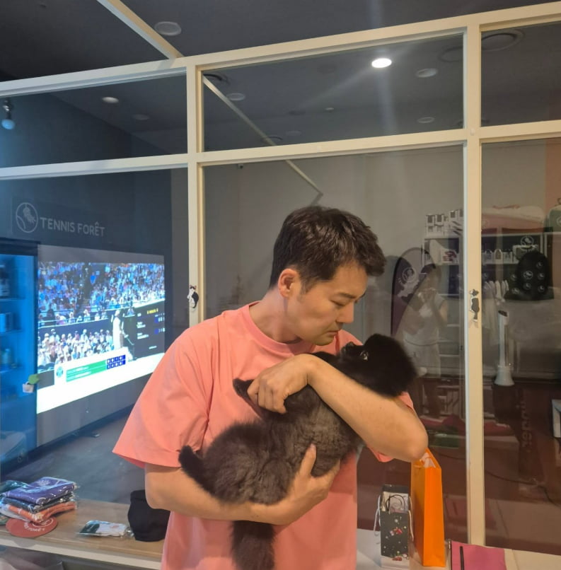 "삭제한 게 더 이상해" <b>전현무</b>, <b>보아</b> 신곡 홍보했다가 '<b>빛삭</b>'