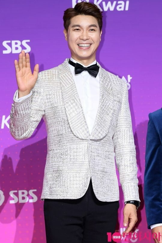 '김다예' <b>박수홍</b>, 끝내 자책했다…"아내가 전 국민에게 마녀사냥 당할...