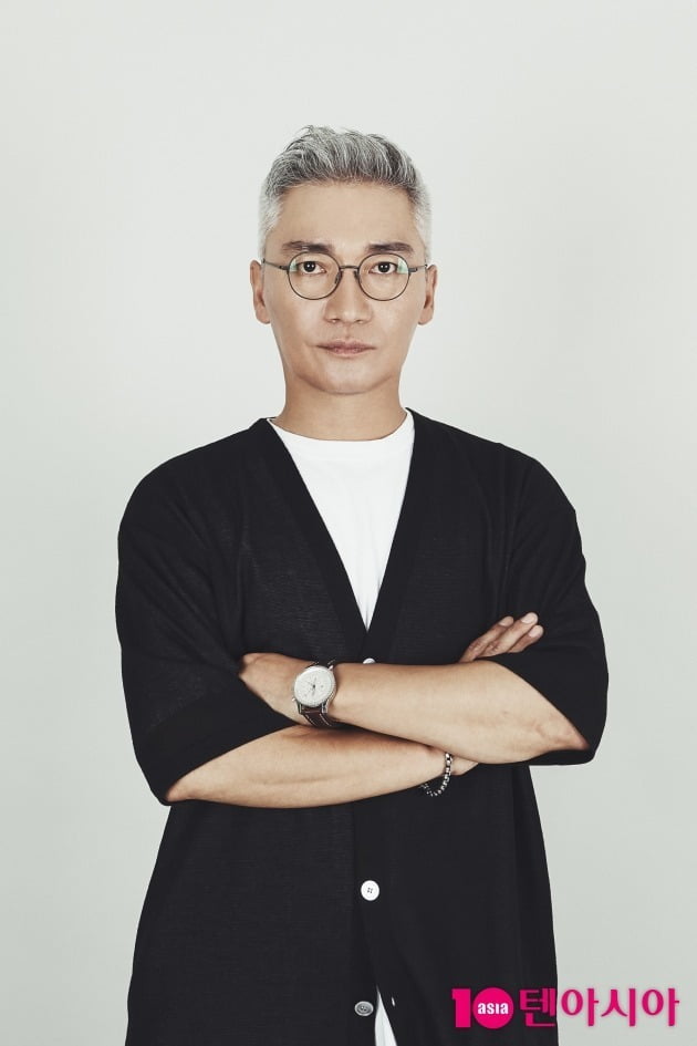 '폭군' 열연에도 출연료 깎였다더니…<b>조재윤</b>, 알고보니 <b>자격증</b>만 12개였...