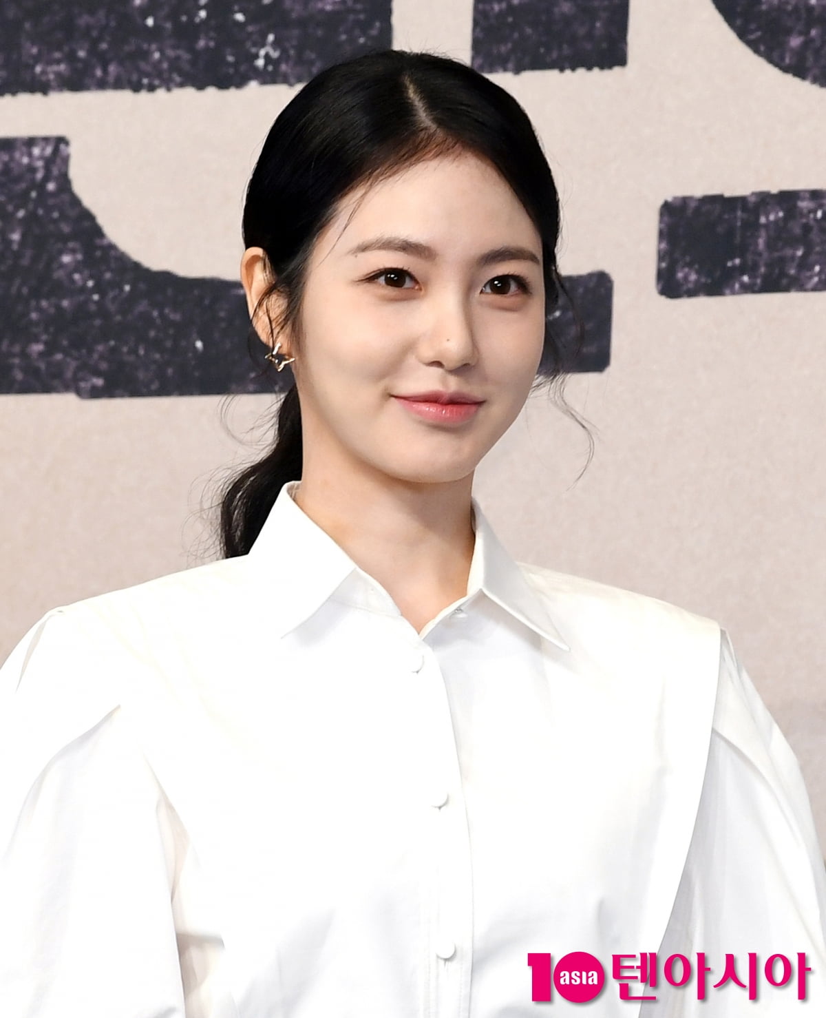 [공식] <b>신예은</b>, 겹경사 터졌다…'백번의 추억' 이어 '<b>탁류</b>' 합류