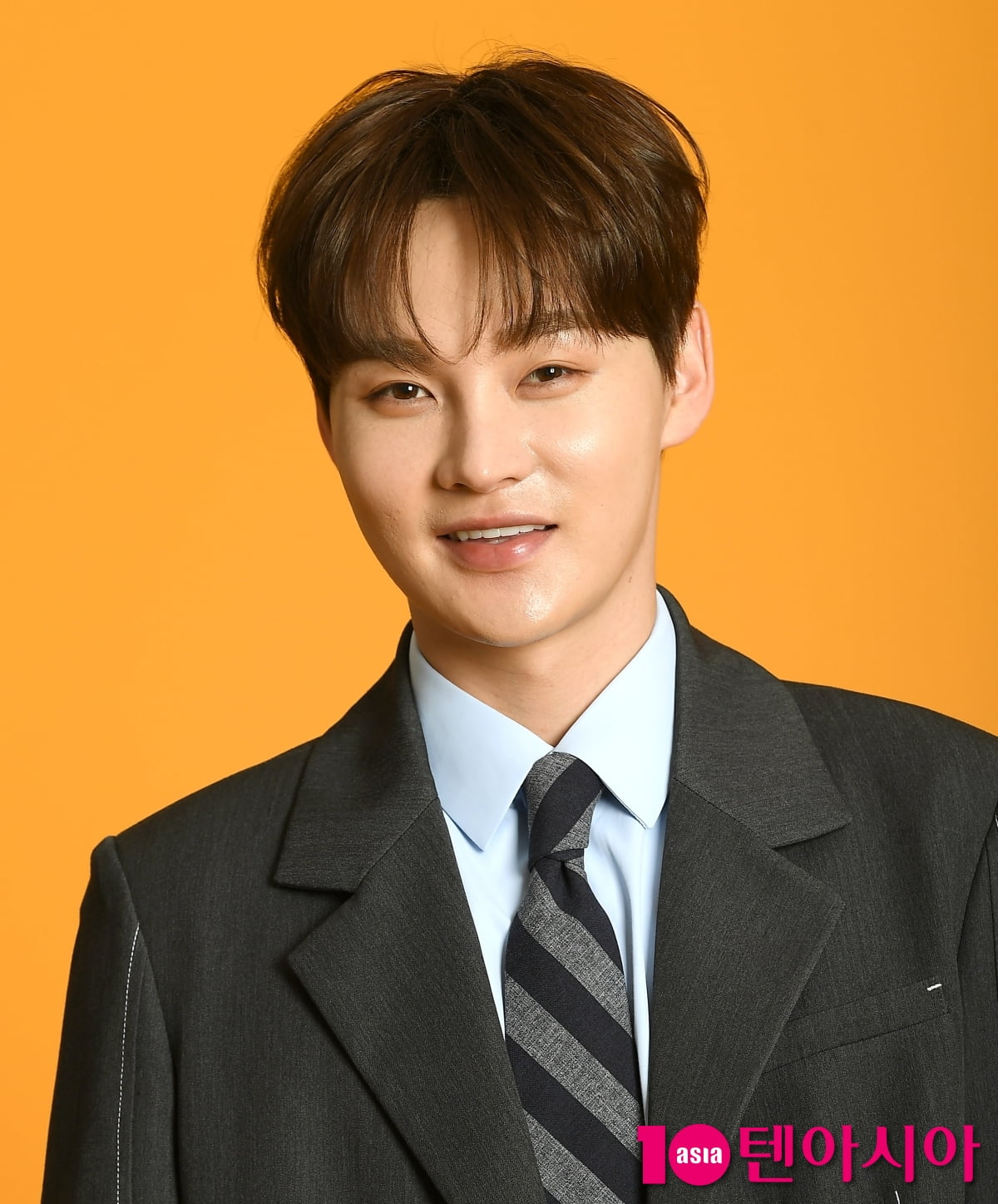 <b>박서진</b>, '현역가왕2' 우승곡으로 컴백…윤명선 작곡가와 협업