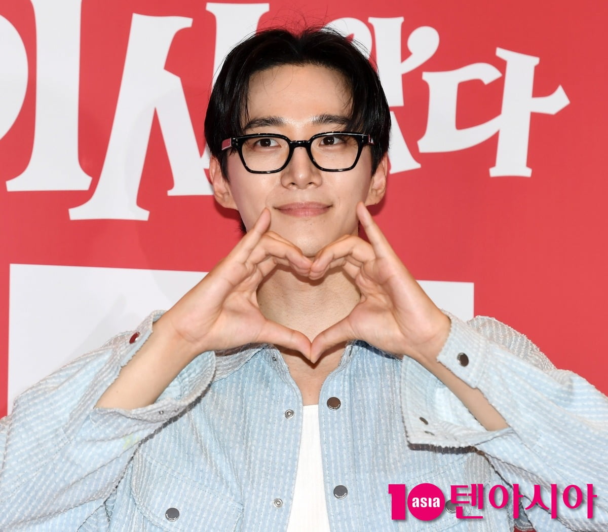 '<b>태풍상사</b>' <b>시청률 급등</b> 이유 있었다… 이준호의 미친 패기→완벽한 시...