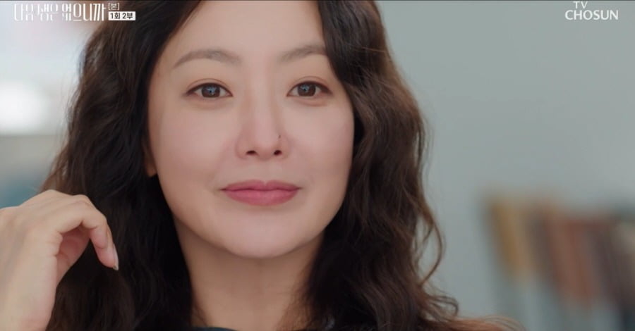 김희선, '18살 차' <b>이정재</b><b>임지연</b> 저격했는데…결국 1회 최고 시청률 2...
