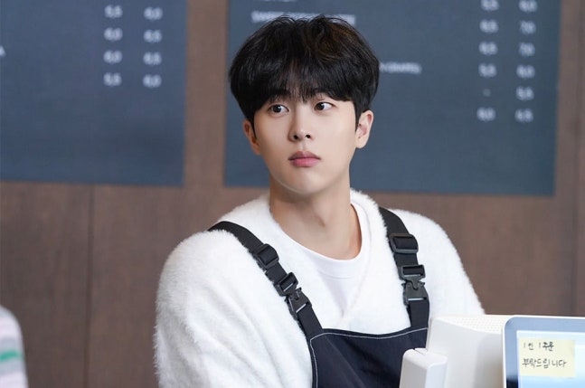 한소희 소속사 신인 남배우, 얼마나 잘생겼나 봤더니…송강 주연작 데뷔 후 공중파 드라마 연속 캐스팅 | 인스티즈