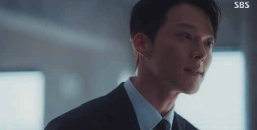 '33세' 장기용, 결별 후 송혜교 손잡았다더니…글로벌 차트 1위 석권→오...