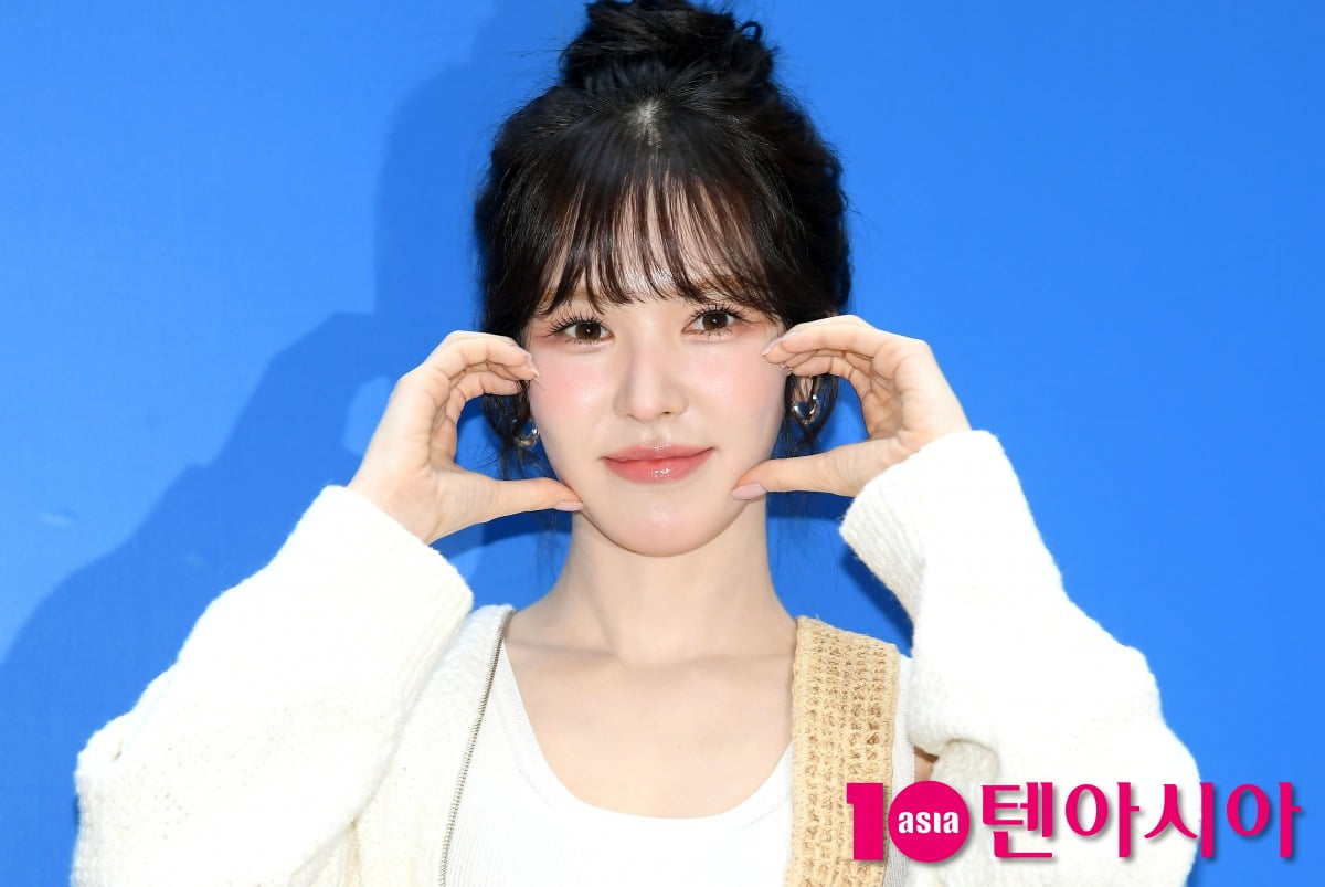 레드벨벳 웬디, <b>SM</b>과 <b>결별</b> 9개월 차에…함께 어묵 먹고 싶은 여자 가수...