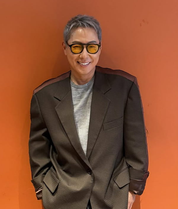 결국 링거 맞은 윤종신, 35년 커리어 흔들린다…"이제 내 마음대로 노래 못 부를 것 같아"