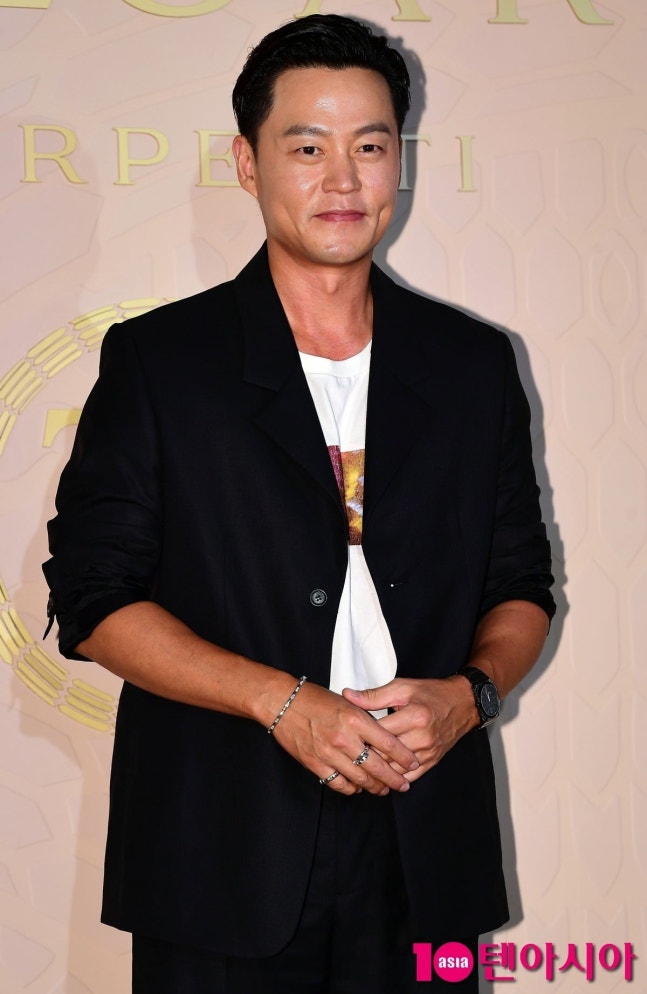 '54세 미혼' 이서진, 결혼 속내 밝혔다…"아이 못 낳아, 생각 없어" ('비서진')[종합]