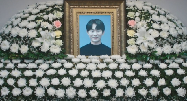 강기둥 돌연 사망…'절친' 박서준 해외서 급히 귀국했다, '경도를' 황당 엔딩 [종합]