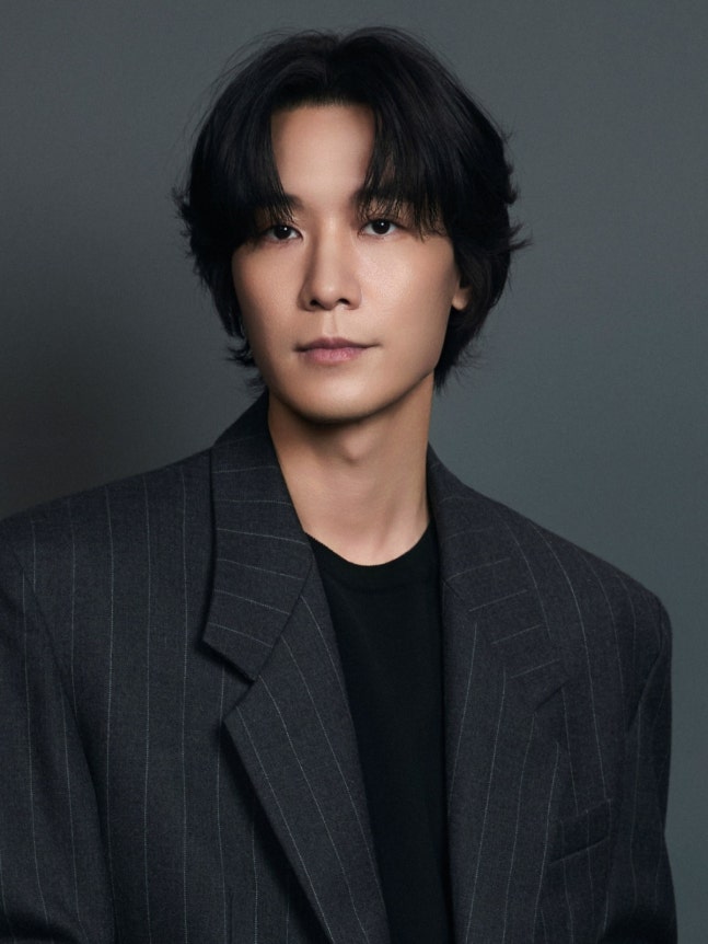 張栗主演JTBC新劇《파이널 테이블》飾演嚴謹主廚車禹真