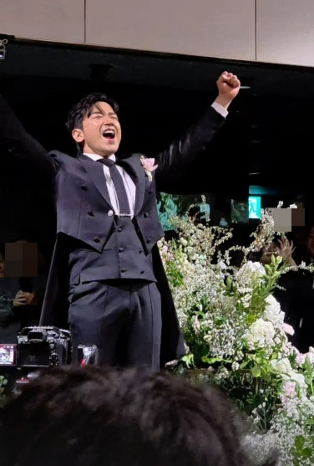 이민우, '47세' 백년가약에 등장하자마자 포효…당당한 발걸음 SS501 멤버 포착