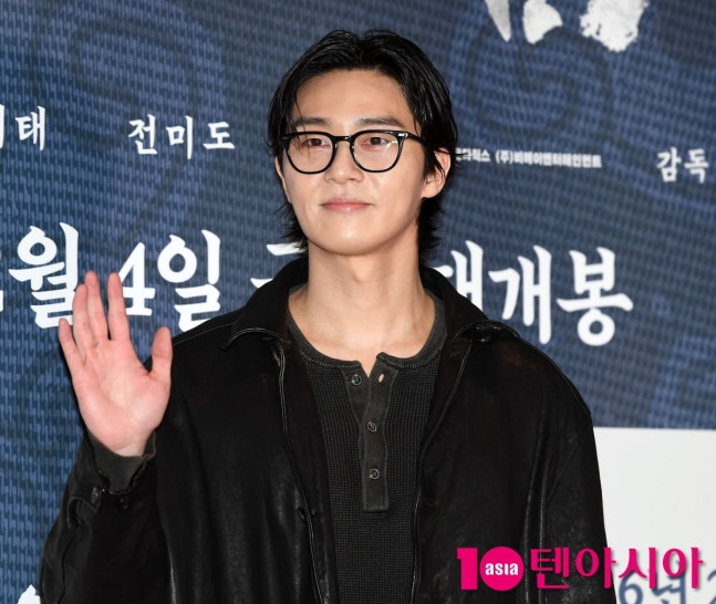 Disney+《我是罪人》劇集公布朴敘俊、嚴泰九與曹慧珠主演陣容