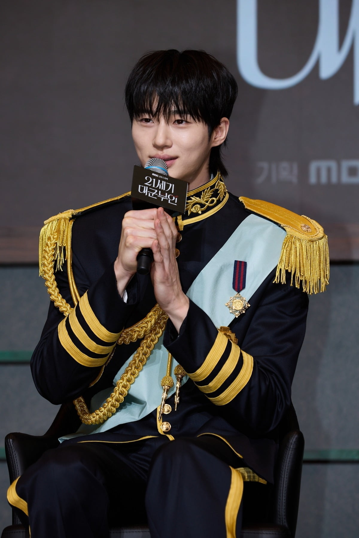 변우석, 연기력 논란에 입 열었다…"감독님과 얘기해, 이전에도 마찬가...