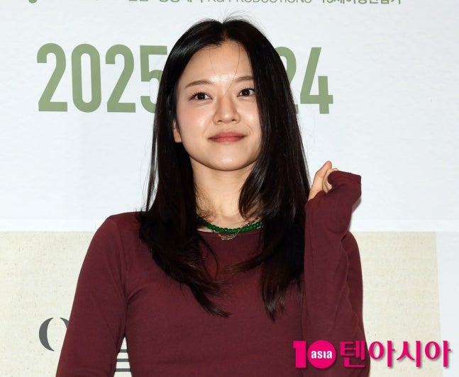 高我星與柳承龍攜手主演韓劇《解憂雜貨店》打造年度話題作品