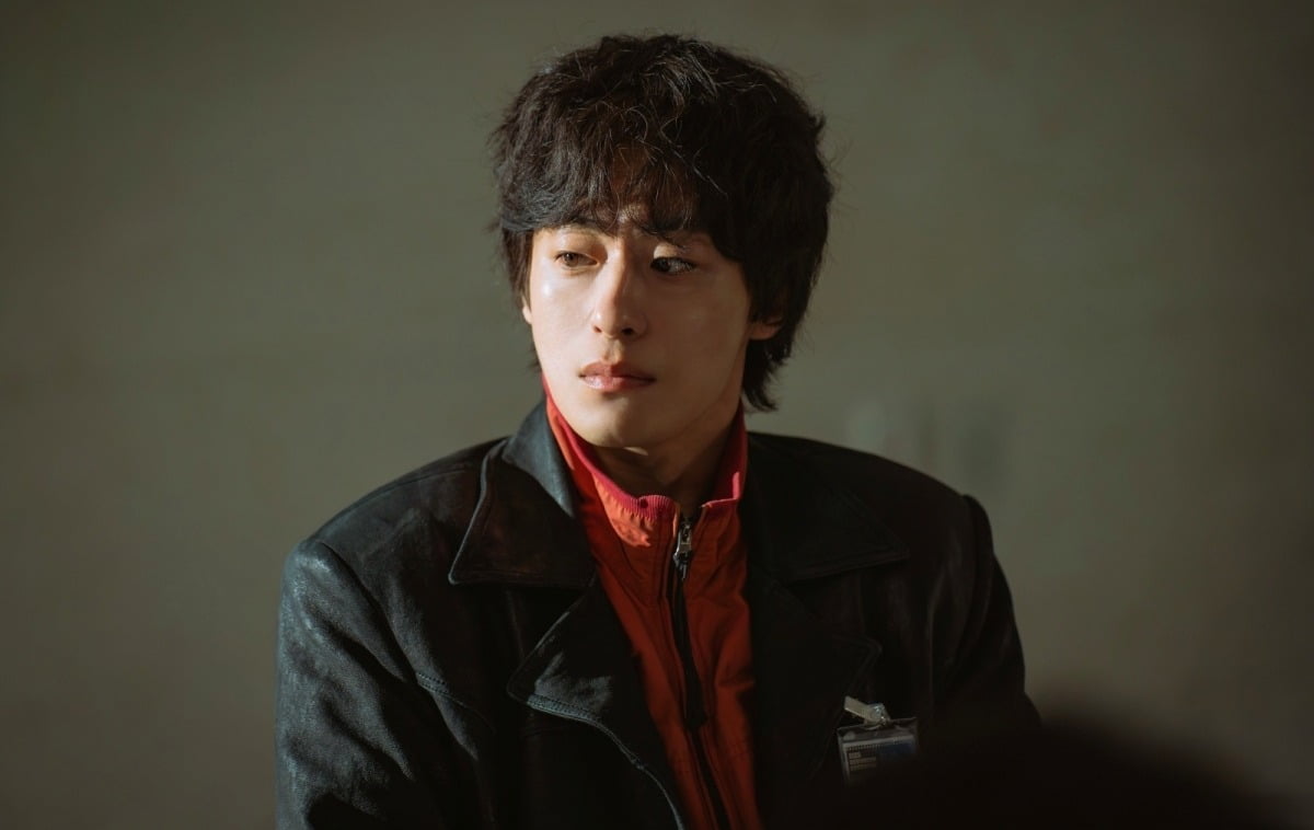 《努力克服自卑的我們》具教煥演技亮眼 黃東滿魅力受矚目