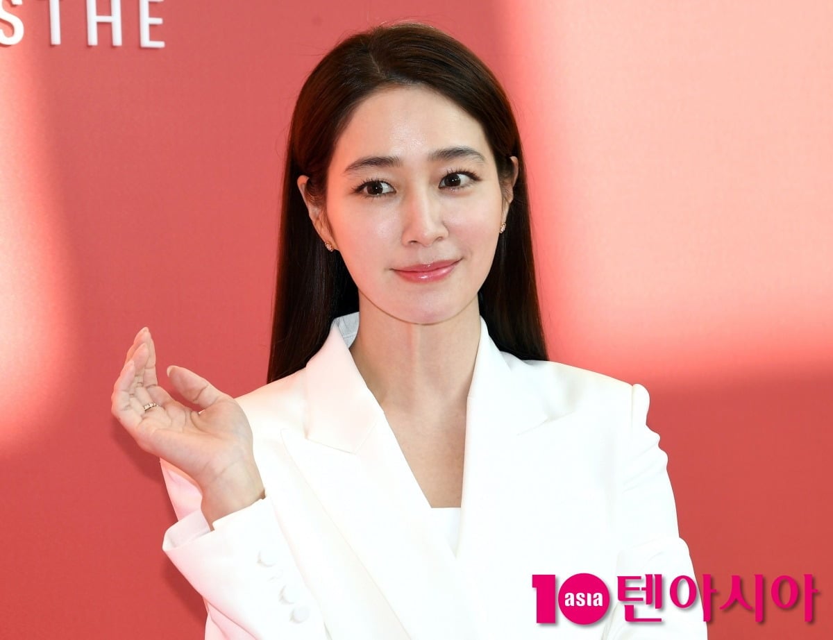 '이병헌♥' 이민정, 子 단호한 훈육…여배우 얼굴 싹 지웠다 ('MJ')