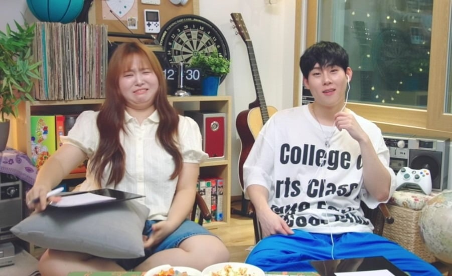 사상 최초 '침대' 소개팅 연프 나왔다…자극적인 설정에 "속도 진짜 빨라...