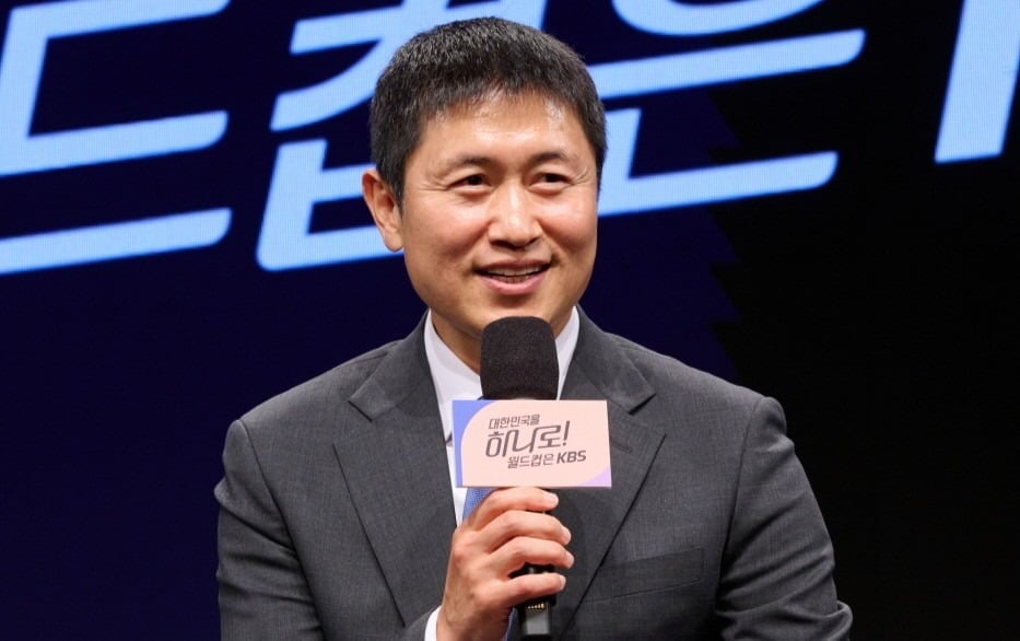 이영표, <b>남아공</b>전 앞두고 또 소신 발언…"커버 플레이 아쉬워, 뒷공간 ...