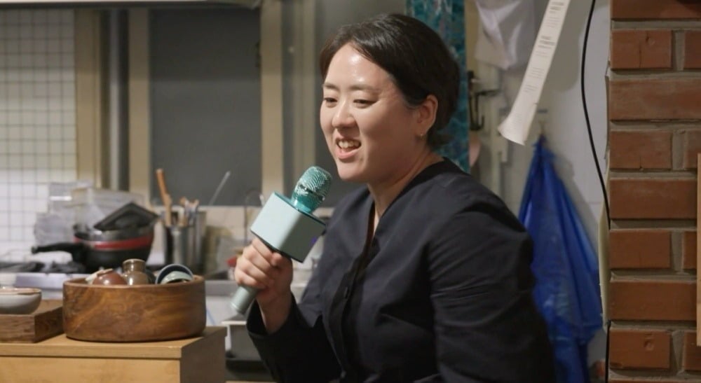 <b>윤주모</b>, 서울예대 영화과 출신 공연 기획자였다…봉준호 감독 사로잡았...