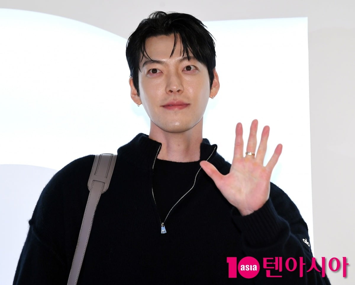 김우빈, 눈물 흘렸다…최종회 앞두고 "뭐라도 해야 해" 이광수의 다급한...