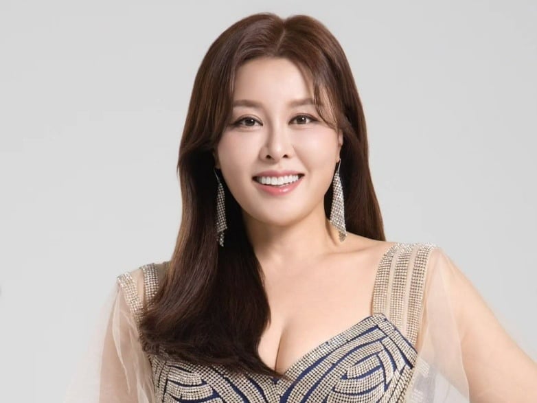 홍지민, 독립운동가 후손이었다…"아버지가 16살 때부터 활동하신 홍창...