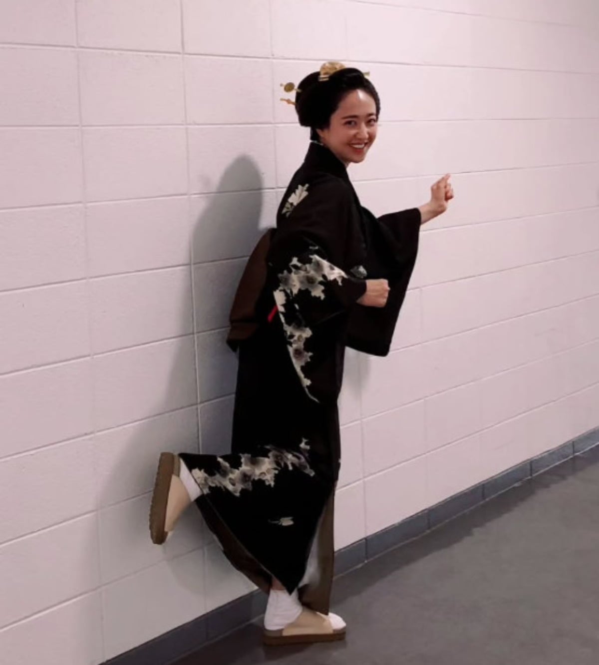 <b>김민정</b>, 광복절 지나자 '일본 국기+기모노 착용'…"다 태그하고 싶어"