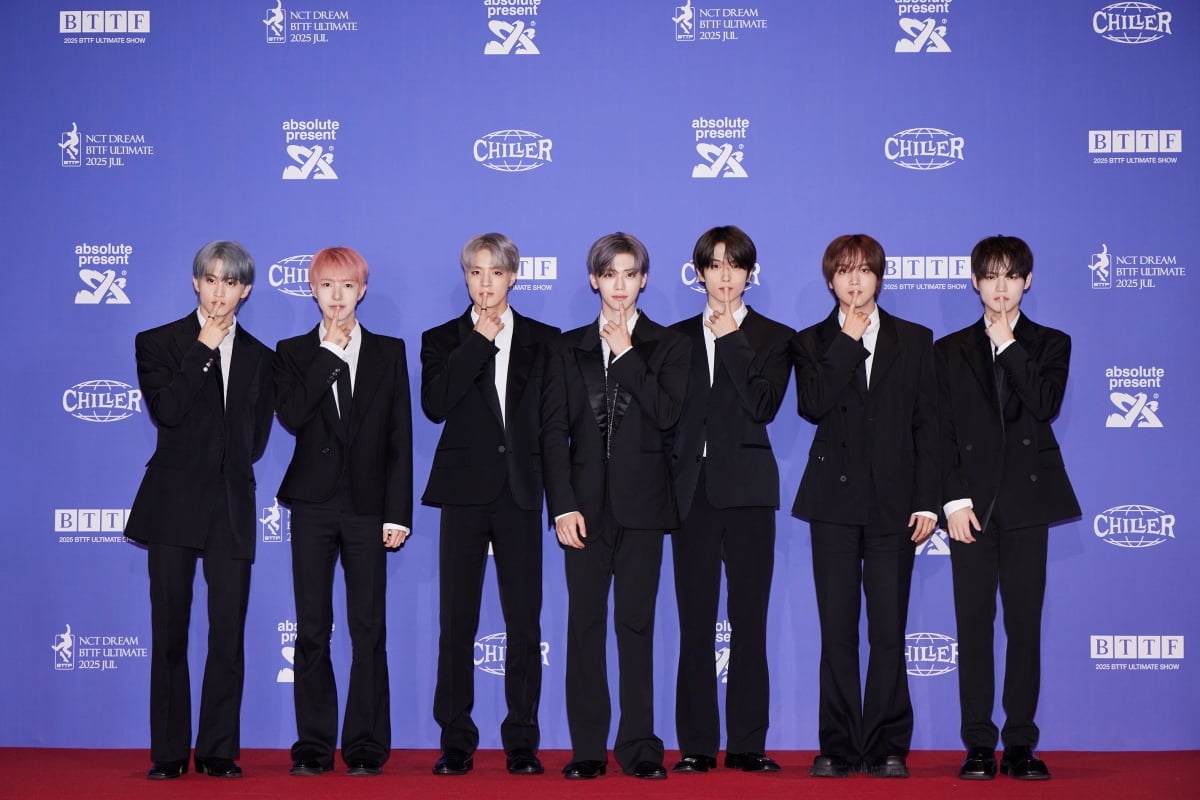 마크는 탈퇴했지만…<b>NCT 드림</b>, SM과 전원 <b>재계약</b>