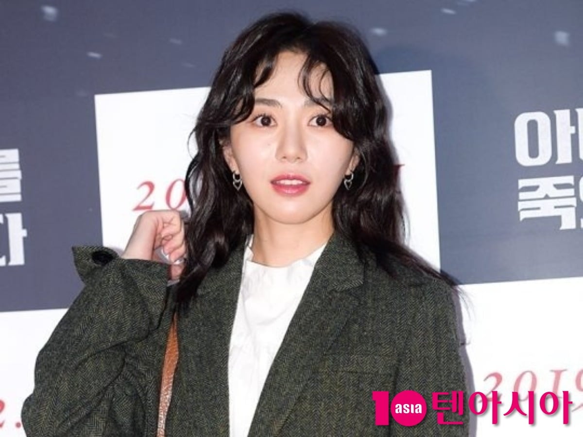 [전문] <b>권민아</b>, '유방암 투병' <b>친언니</b> 8억 <b>횡령</b> 주장…"괴물 같아, 사문...