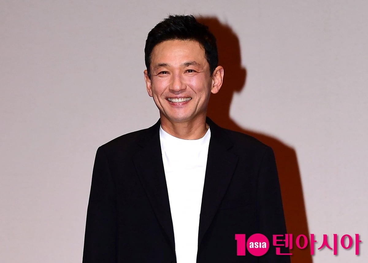 [속보] <b>황정민</b>, "사적 관계" 주장한 女에 결국 이겼다…<b>스토킹</b> 혐의 1심...