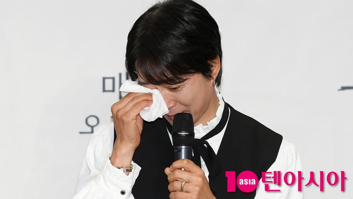 [공식] <b>최수종</b>, 추석 당일 <b>모친상</b> 비보…하희라와 빈소 지켜